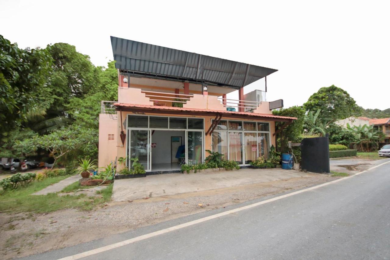 Oyo 1120 The Royhanna Beach Home Klong Muang Strand Eksteriør billede
