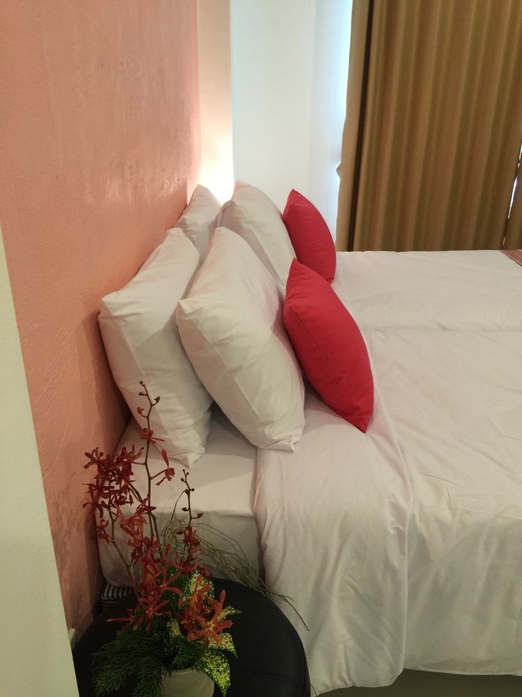 Oyo 1120 The Royhanna Beach Home Klong Muang Strand Eksteriør billede